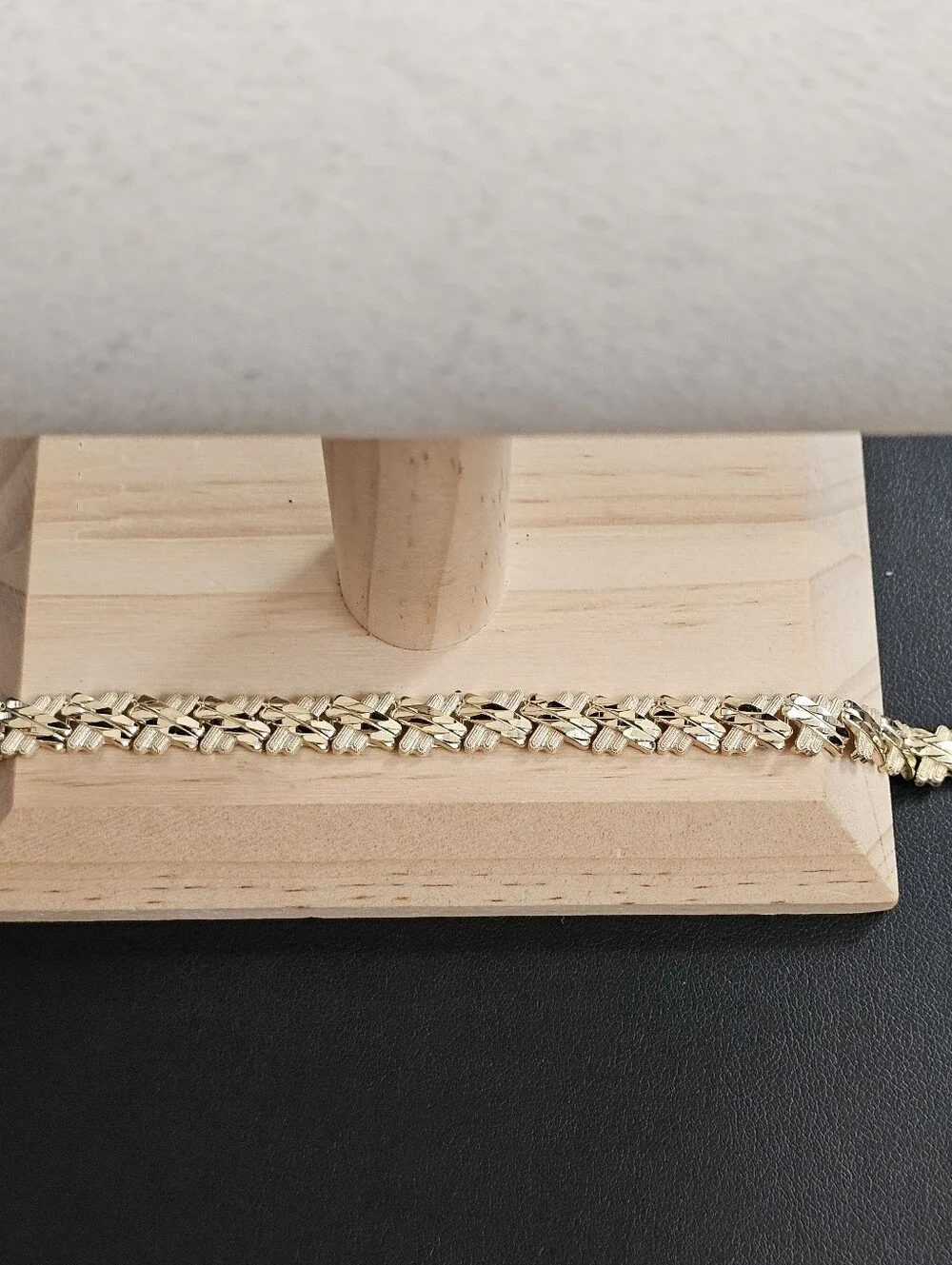 14k Gold Bracelet 7.25 Inch